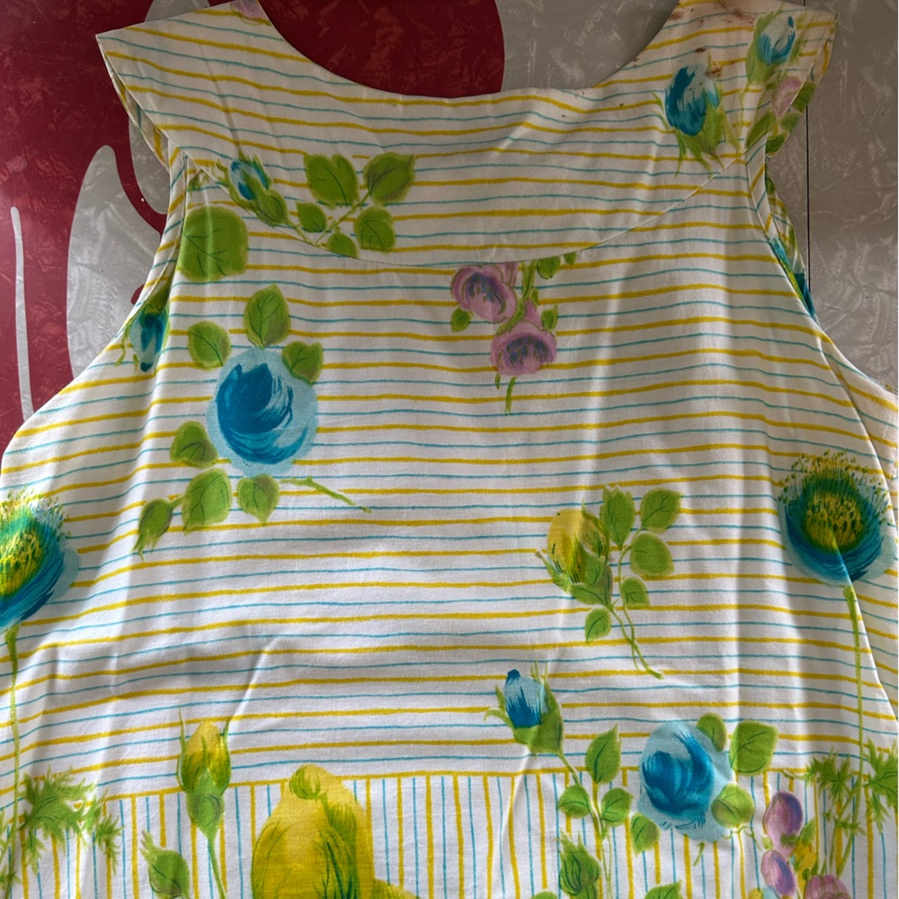 Vintage Floral Striped Dress with Yellow and Blue Accents